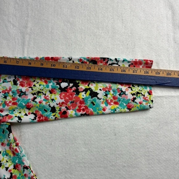 Valerie Stevens Women's Tops Multicolor Sz Sm Tunic Blouse Keyhole Cutout Floral - Picture 14 of 15